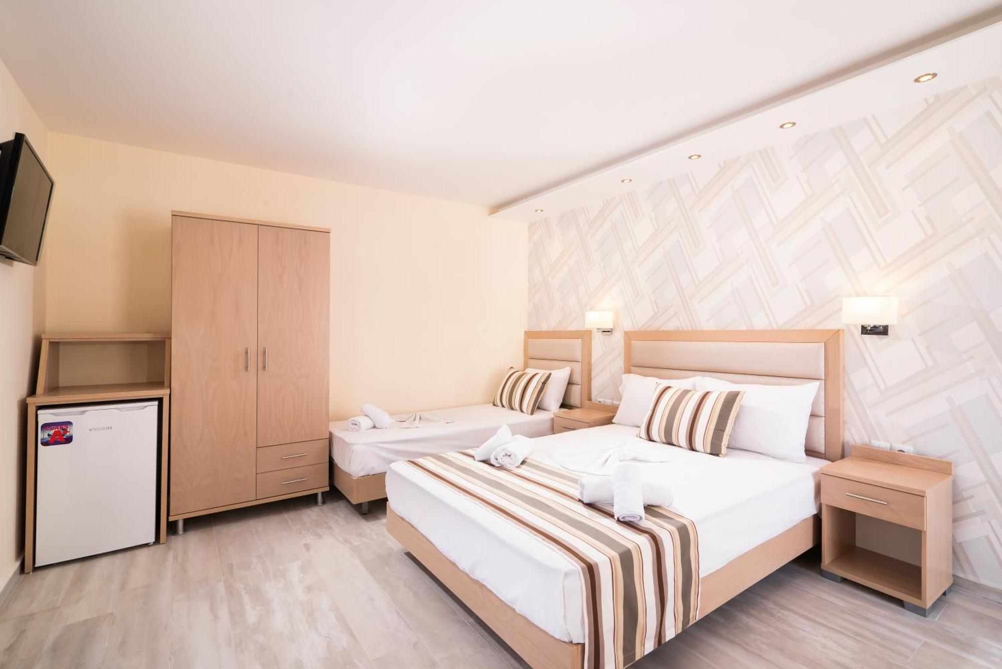 Aparthotel Star Bay Luxury Limenaria  Zimmer foto