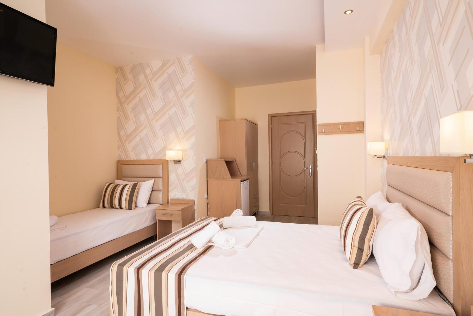 Aparthotel Star Bay Luxury Limenaria  Zimmer foto
